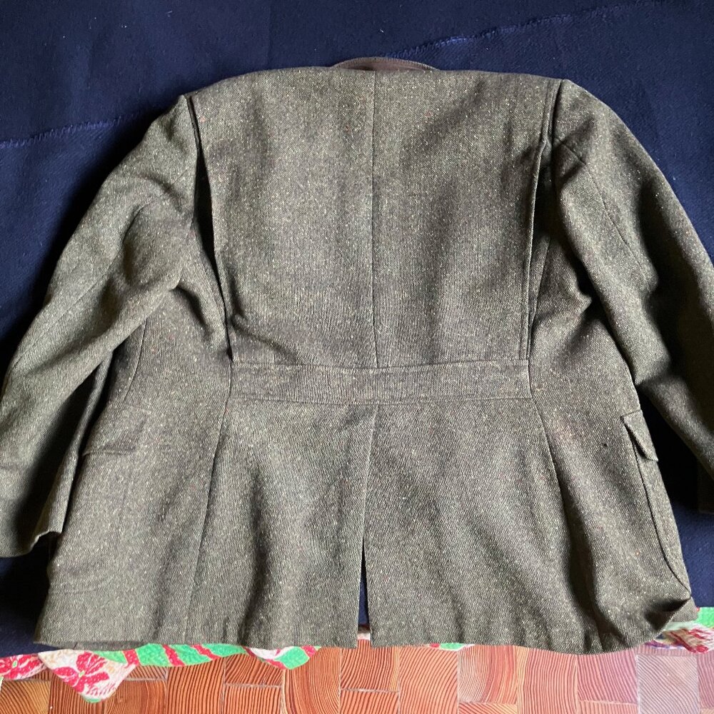 Tweed jacket - Picture 5 of 6